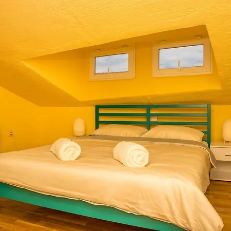 Car Apartment Crikvenica