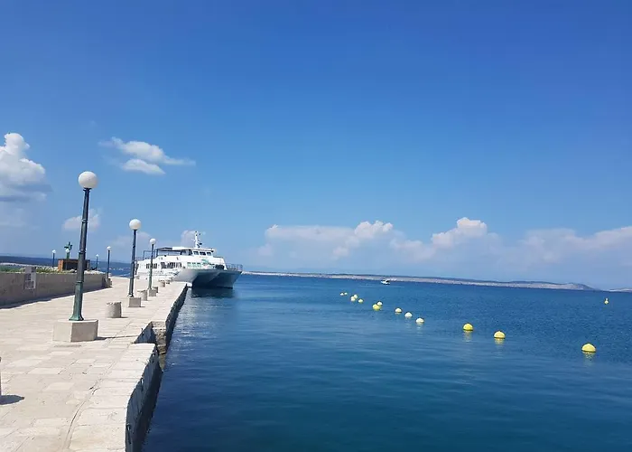 Car * Crikvenica